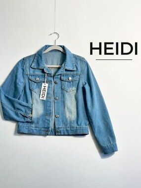 HEIDI Light Wash Denim Jacket Cropped Medium NWT